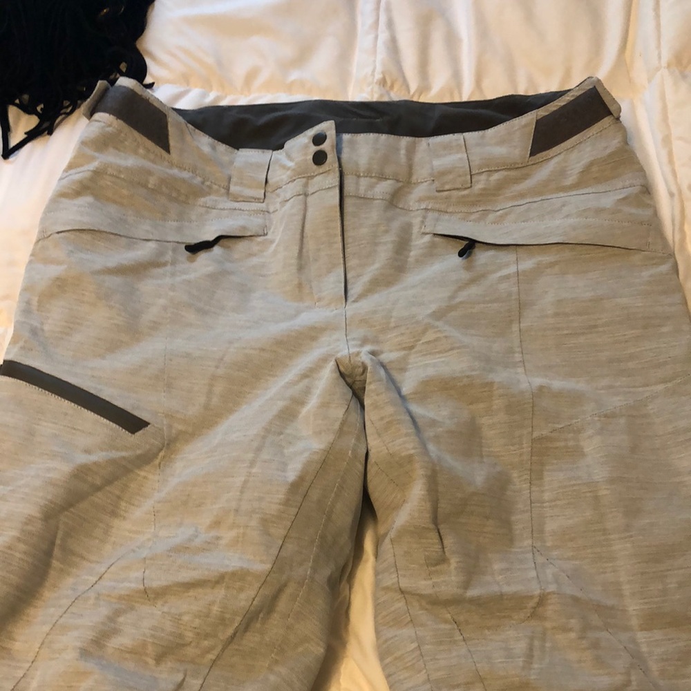 snow/snowboarding pants L NWT
